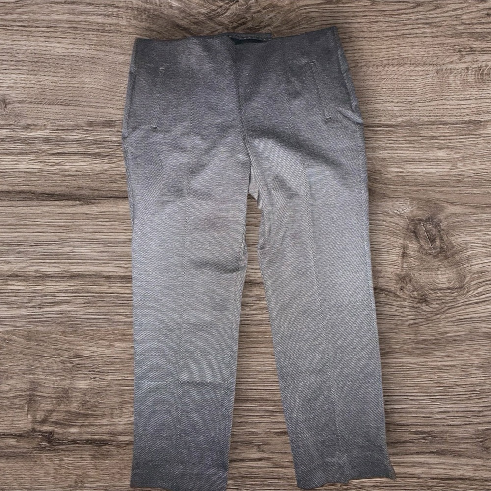 Chico's So Slimming 360 Juliet Slim Leg Pants Size 2P US 12P Gray NWT